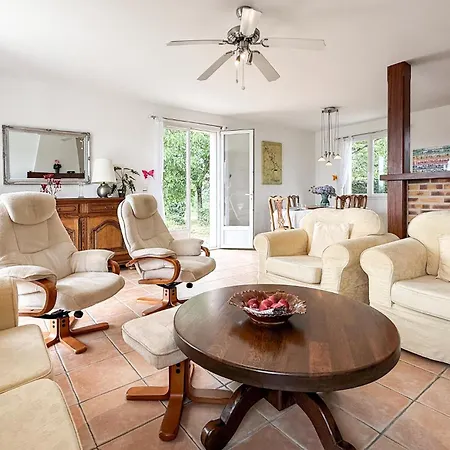 Charmante Maison Avec Piscine